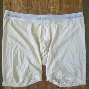 Calvin Klein Men's Air Light White Boxer Briefs